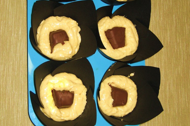 Bizcochones de almendra rellenos de Nocilla3